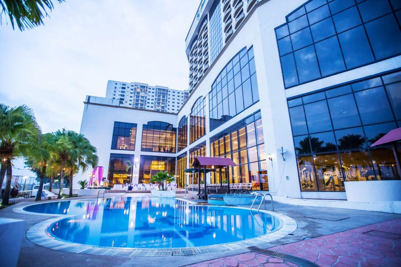 Hotel Grand Riverview 4*
